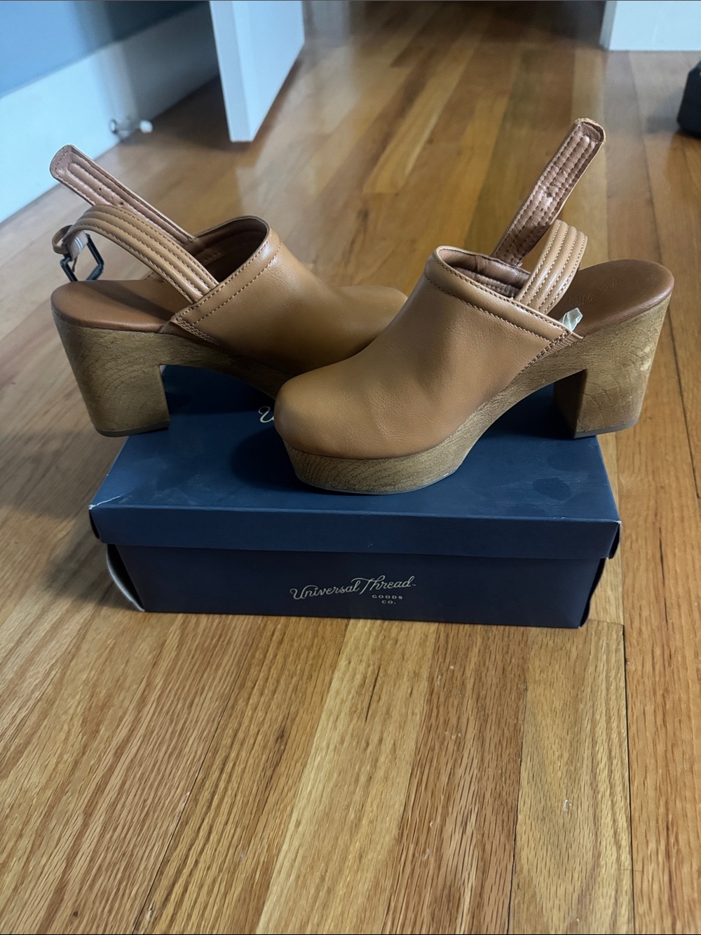Universal Thread Camel Brown Slingback Platform Clogs